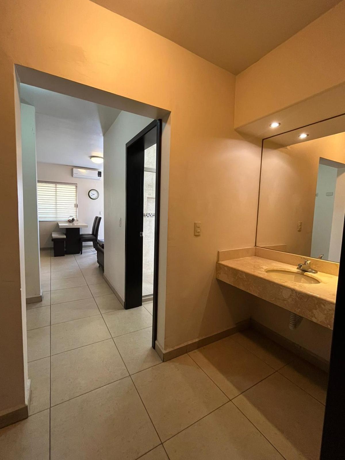 Toscana Suites Ciudad Obregón Eksteriør bilde