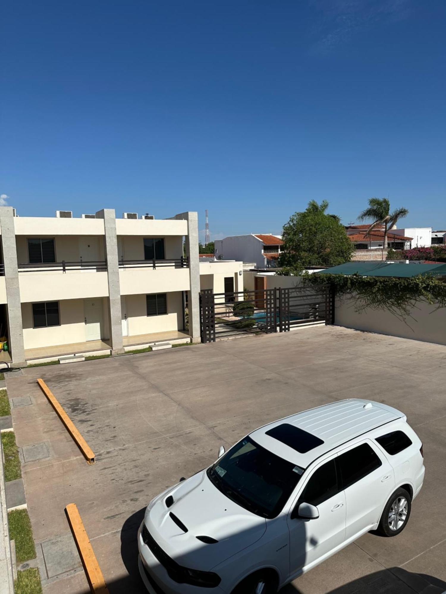 Toscana Suites Ciudad Obregón Eksteriør bilde